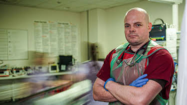 10:00 PM: 999: Critical Condition (S2 E4) (S2) | 5 Star | 1/9 2026