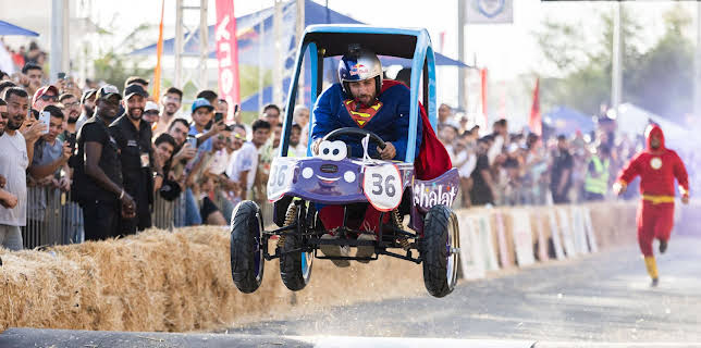 12:00 PM: Red Bull Soapbox Race (S10 E4) (S10) | Dave | 12/27 2025