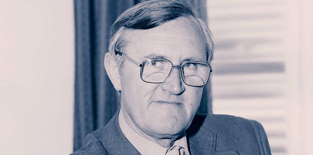 8:25 PM: Innes Lloyd: The Producer | BBC Four | 12/23 2025