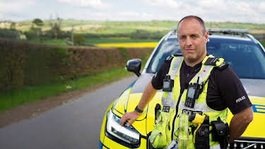 8:00 PM: Traffic Cops (S14 E2) (S14) | Channel 5 | 8/17 2026