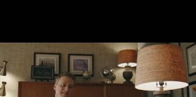 09:26: Resident Alien (T3): Ep.2 La ventaja | SYFY | 3/19 2026