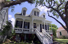 Big Texas Fix, Season 1: Dream House