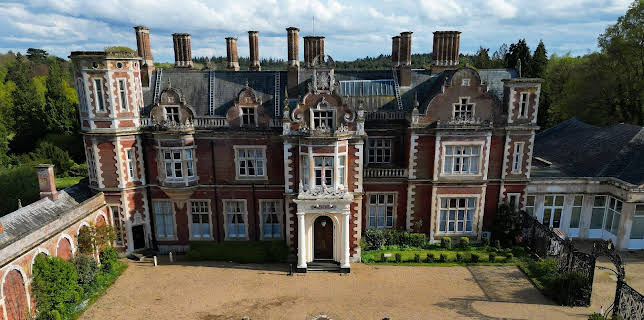 3:15 AM: Britain's Most Expensive Houses | E4 | 1/23 2026