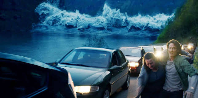 18:00: HOME CINEMA: 'LA OLA' | Cuatro | 11/8 2025