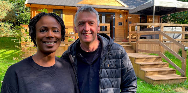 6:55 PM: Four in a Bed | More 4 | 11/25 2025