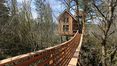 9:00 AM: Treehouse Masters (S6) | Discovery Channel | 9/21 2026