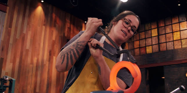 18:00: Wettkampf der Waffenschmiede | Kabel Eins Doku | 2/5 2026