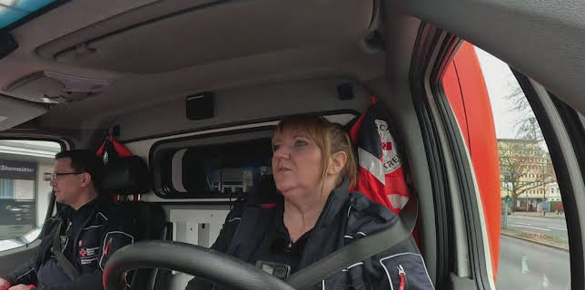 12:00: Lebensretter hautnah - Wenn jede Sekunde zählt | Sat1 | 12/18 2025