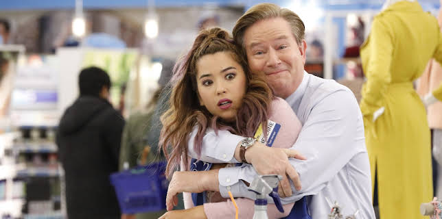 19:40: Superstore (S3 E10) (S3) | Viasat Series | 1/12 2026
