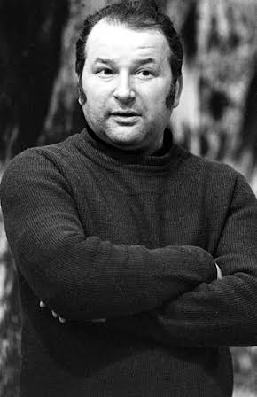 Gustaw Lutkiewicz as 