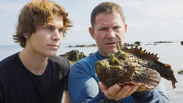 2:30 PM: Deadly 60 (S6) | CBBC | 4/6 2026