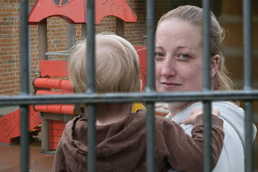 18:00: Eltern hinter Gittern | ZDFinfo | 3/31 2026