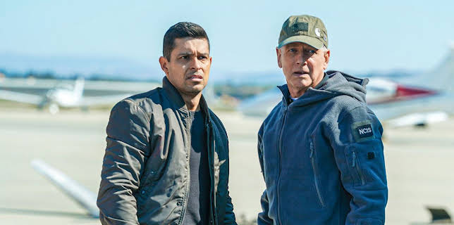 7:00 PM: NCIS (S18 E5) (S18) | 5 USA | 12/17 2025