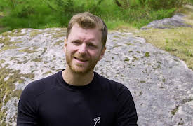 Modern Explorers: Safe Return