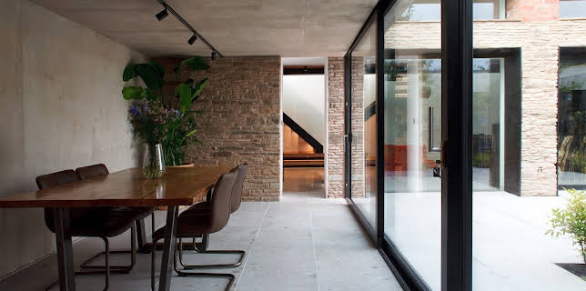 7:55 PM: Grand Designs | More 4 | 1/2 2026