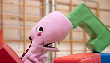 Trumle på tur: Turnhallen