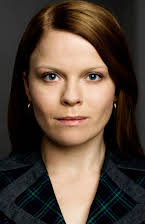 Signe Egholm Olsen som 