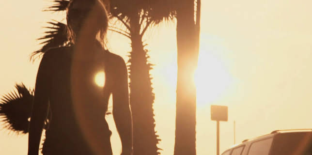 15:00: True Crime with Aphrodite Jones (S3 E1) (S3) | Investigation Discovery | 2/18 2026