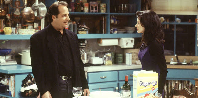 23:05: Vänner (S1 E15) (S1) | TV3 | 1/28 2026