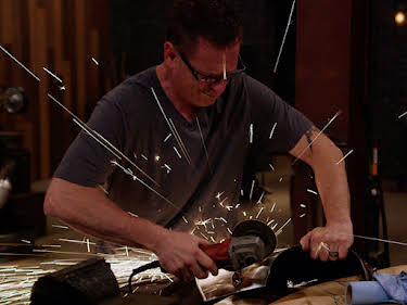 02:10: Wettkampf der Waffenschmiede | Kabel Eins Doku | 4/27 2026