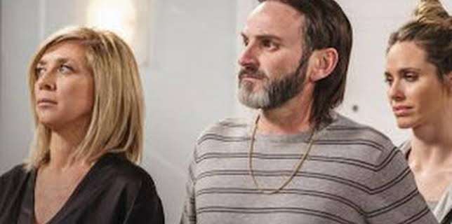 02:44: La que se avecina (T12): Ep.2 Una maldición gitana, un salami para las mamis y el retorno de la tanqueta | Comedy Central | 12/27 2025