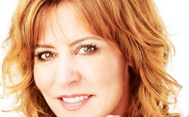 Christine Lahti