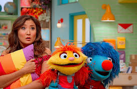 Helpsters: Singing Starlett / Heart's Family Photo