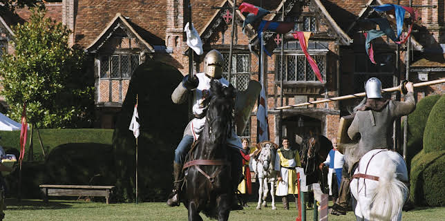 19:30: Mord og mysterier (S8 E4) (S8) | VOX | 1/2 2026