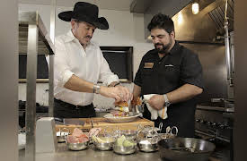 Steak Out with Kix Brooks Season 1: Washington, DC