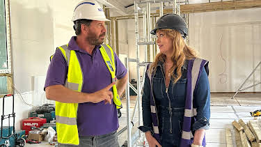 7:00 PM: DIY SOS (S33 E1) (S33) | W | 3/10 2026