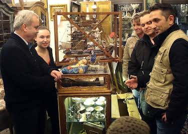 07:00: Der Trödeltrupp - Das Geld liegt im Keller (S6 E1) (S6) | RTL 2 | 12/9 2025