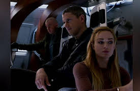 DC's Legends of Tomorrow: Season 1: River of Time