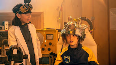 18:05: Superheltskolen: Tidsmaskinen | NRK Tegnspraak | 4/21 2026