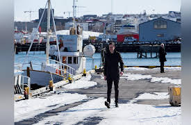 Trapped - Season 1 [English Subtitled]: Episode 8