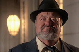 Murder, She Wrote Season 1: Death Takes a Curtain Call