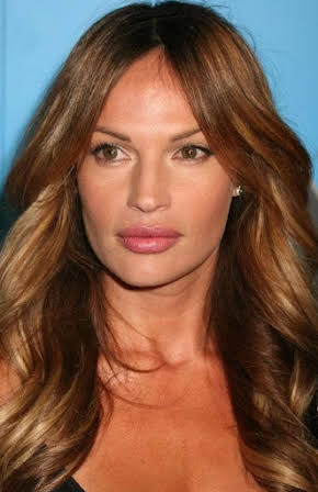 Jolene Blalock as 