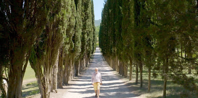 21:30: Alle gode ting er tre: Vaksne tre | NRK 2 | 12/2 2025