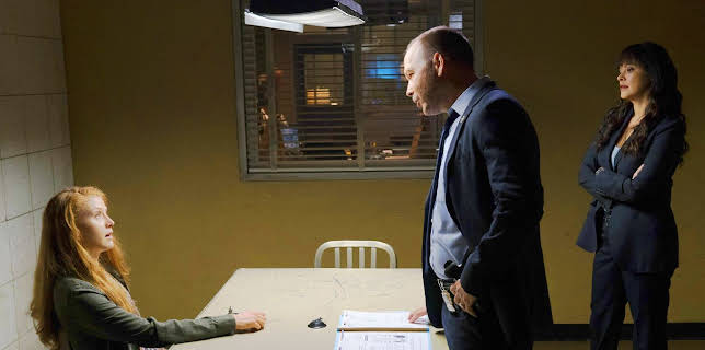 12:00 PM: Blue Bloods (S8 E3) (S8) | 5 USA | 12/11 2025