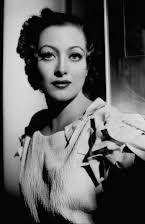 Joan Crawford como Blanche Hudson