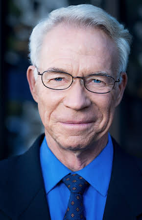 Christopher Kriesa as 