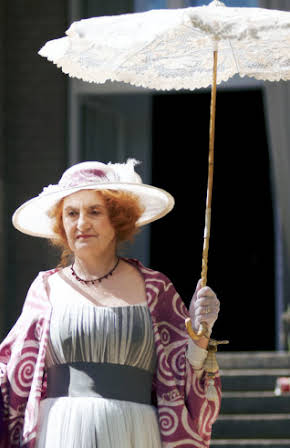 Eva Holubová as 