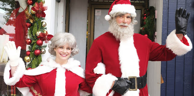 03:45: Christmas on Candy Cane Lane | TV8 | 11/17 2025