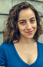 Shannon Hartman som Director