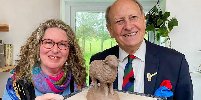 12:30 PM: Bargain Hunt (S66) | BBC One | 3/15 2026