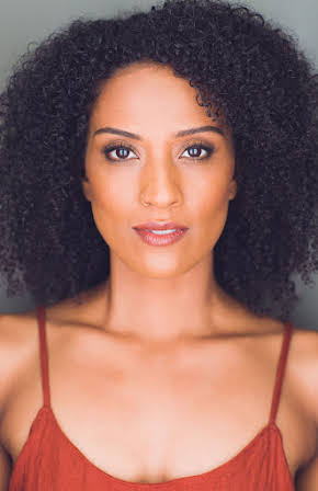 Liana Montoro as 