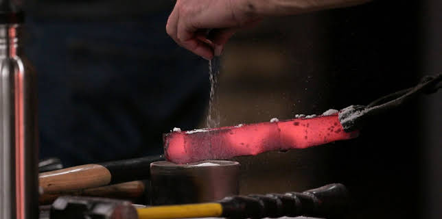 05:45: Wettkampf der Waffenschmiede | Kabel Eins Doku | 2/26 2026