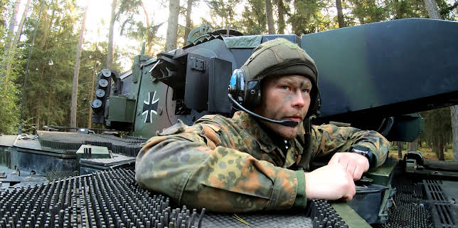 20:15: Einsatzbereit - Ausbildung bei der Bundeswehr | ZDFinfo | 3/17 2026