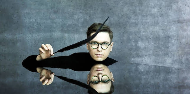 02:30: Víkingur Ólafsson und das Bergen Philharmonic Orchestra spielen Ravel und Grieg | Arte | 3/15 2026