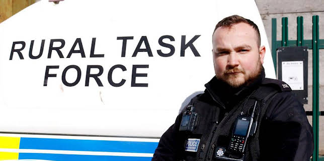 7:30 PM: Farm 999 (S1) | BBC One Northern Ireland | 1/9 2026