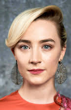 Saoirse Ronan como Benji McGarvie
